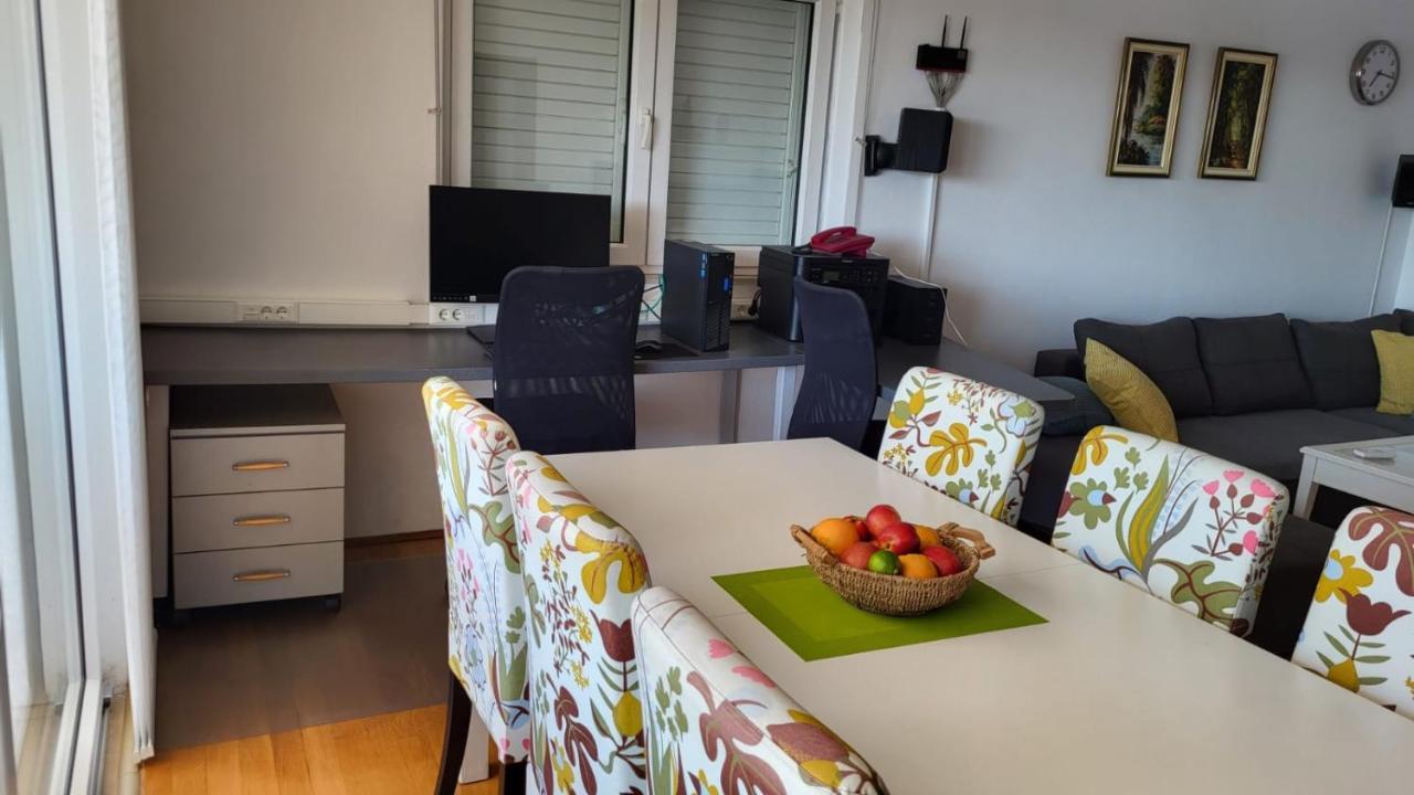 Truly Mediterranean Apartment "Spark" กอร์จูลา ภายนอก รูปภาพ