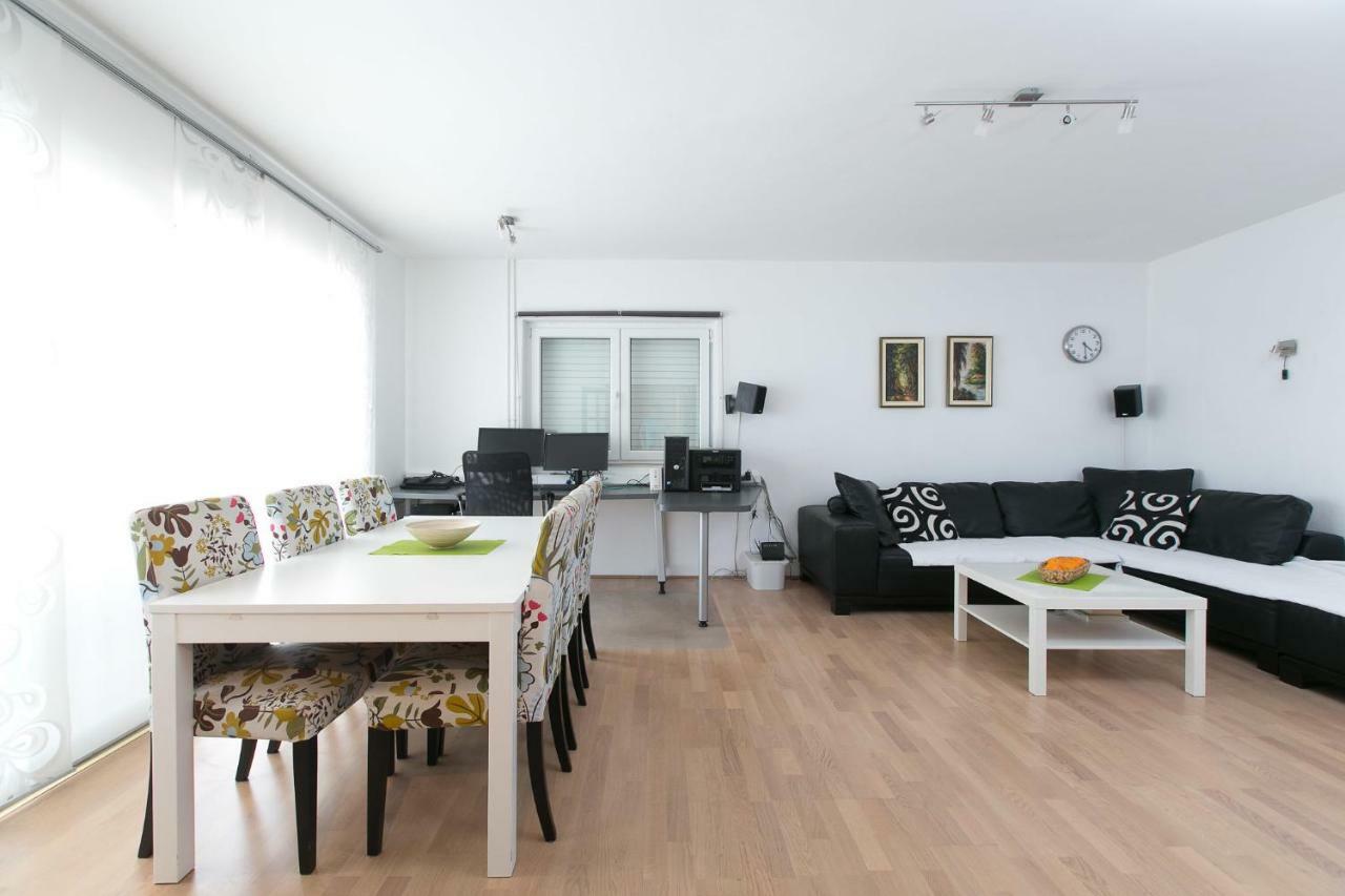 Truly Mediterranean Apartment "Spark" กอร์จูลา ภายนอก รูปภาพ